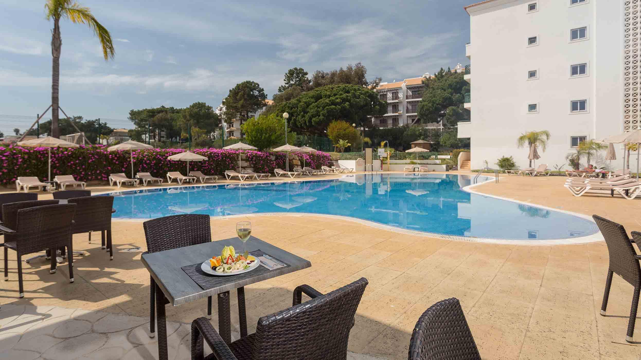 Ap Victoria Sport And Beach Hotel อัลบูเฟรา ภายนอก รูปภาพ